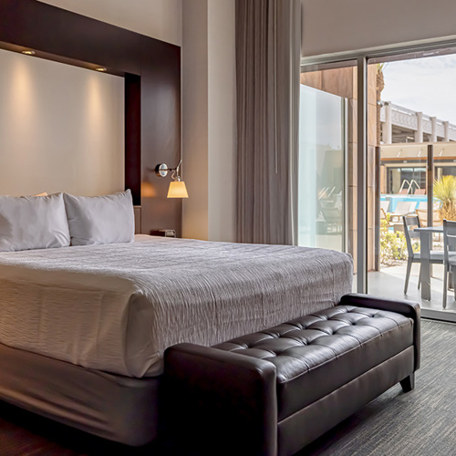 1120X640 Deluxe Poolside 1