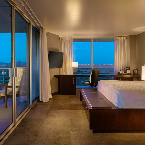 1120X640 Executive 1