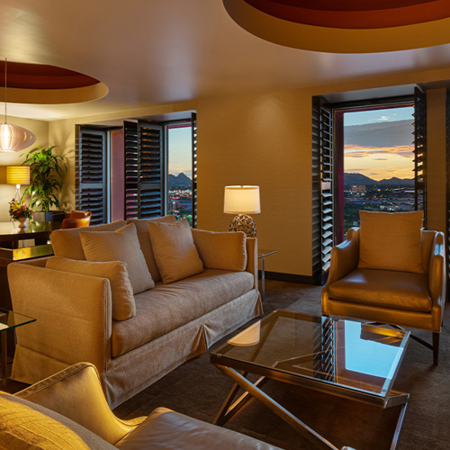 1120X640 Luxury King 1